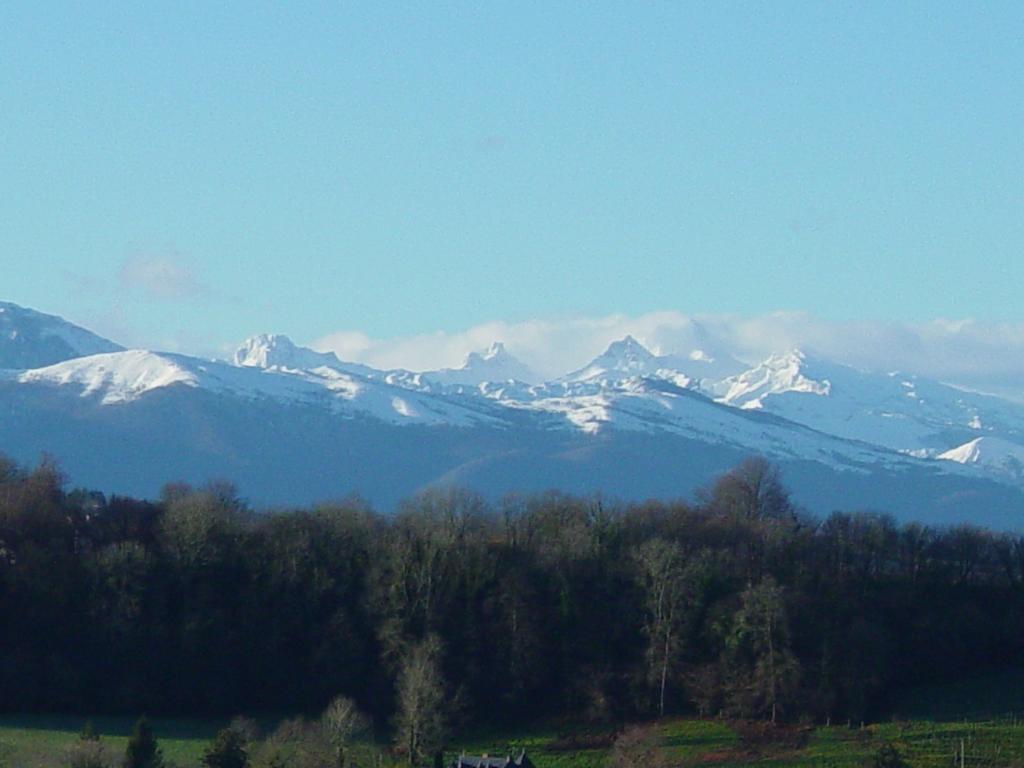 Chambres D'Hotes Coteaux Sud Jurançon Exteriör bild